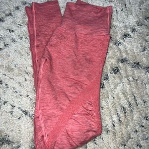 Alphalete leggings. Size small fit like a 0 or 2. Pink